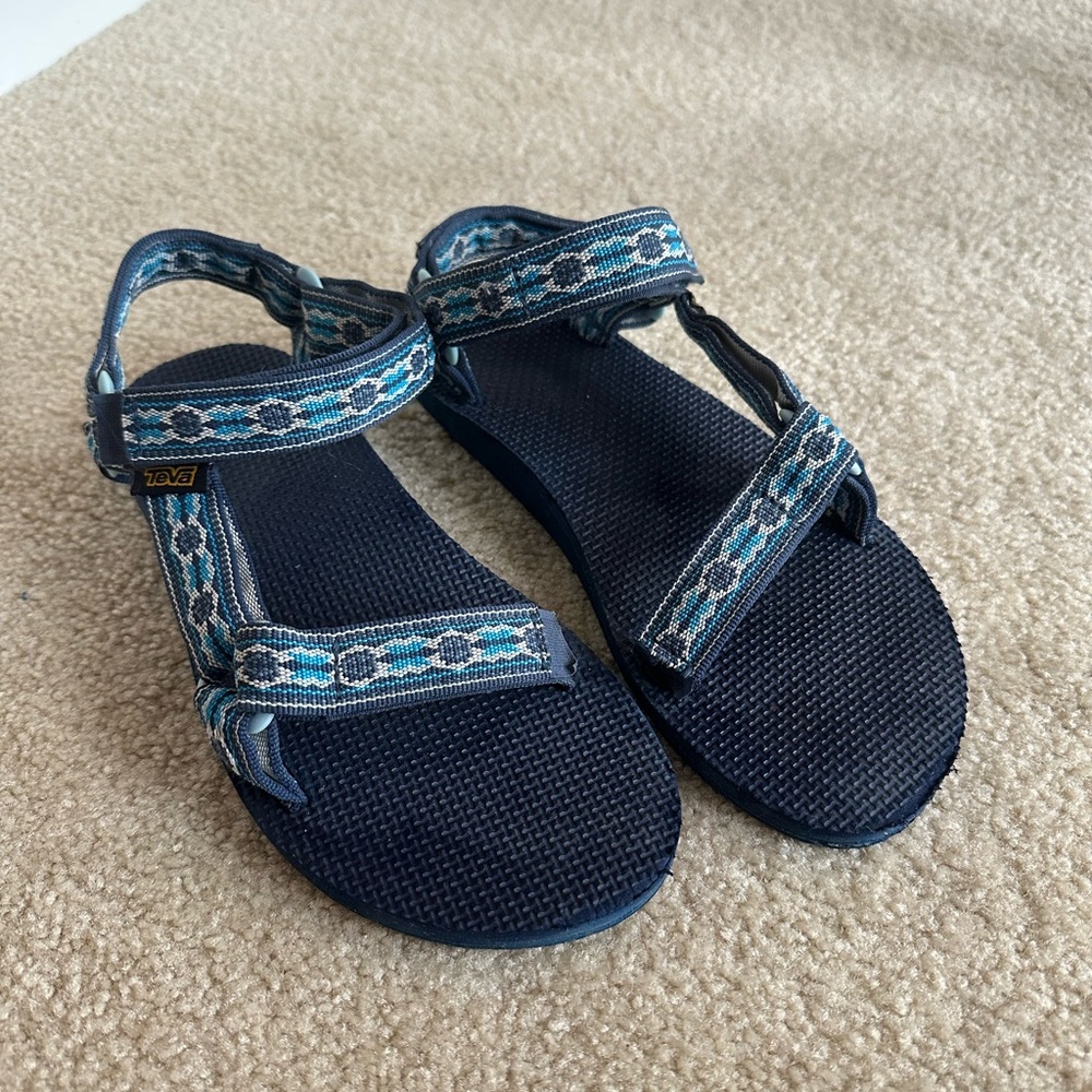 Teva Navy and Teal Strapped Sandals